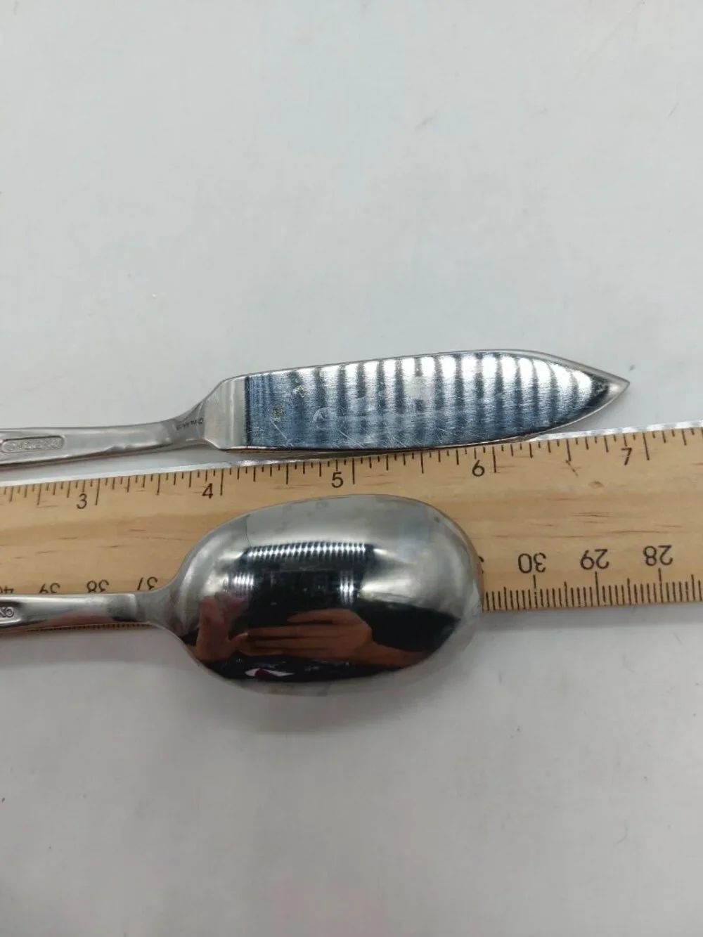 Oneida Butter Knife & Soup Spoon Set Of 2